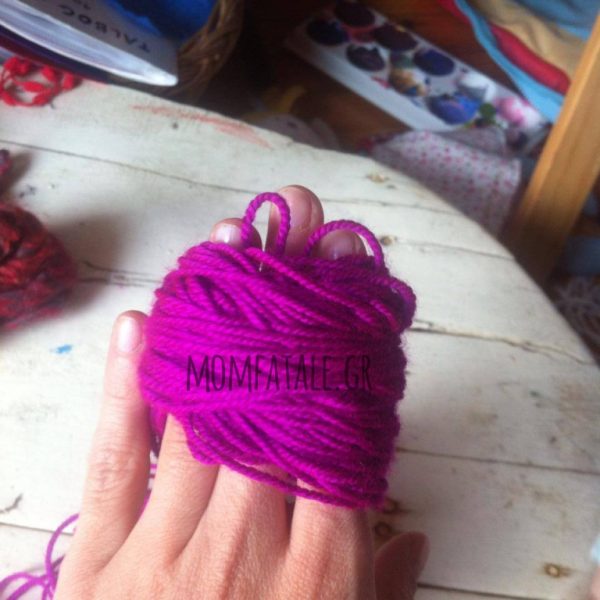pompon pompom yarn purple christmas diy fast great