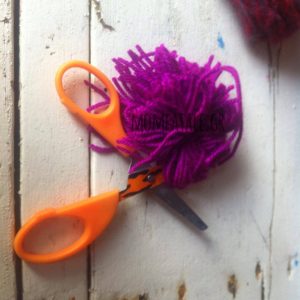 pompon pompom diy yarn purple great fastest ever